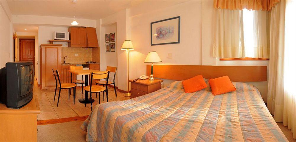 Hotel Punta Condor Cerro Catedral Екстериор снимка