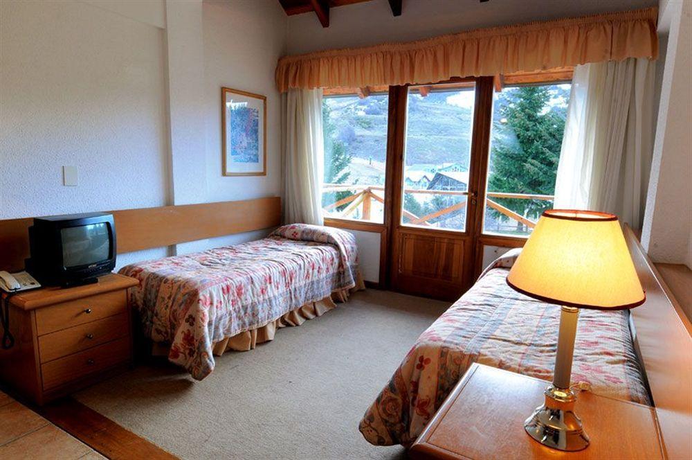 Hotel Punta Condor Cerro Catedral Екстериор снимка