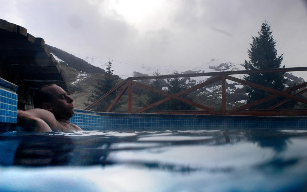 Hotel Punta Condor Cerro Catedral Екстериор снимка
